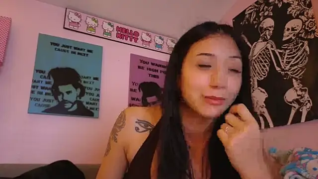 Snapshot of tokyobaby chatting on 8, 11, 2025 tokyobaby online show from 8, 11, 2025