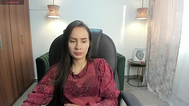 kiim sweett online show from 9, 10, 2025