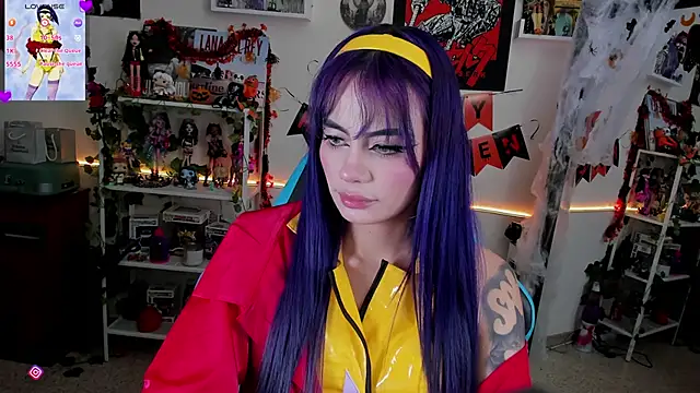 Snapshot of _sakae_ chatting on 28, 10, 2025 sakae online show from 28, 10, 2025