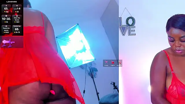 Snapshot of mia-brit chatting on 4, 2, 2025 mia-brit online show from 4, 2, 2025