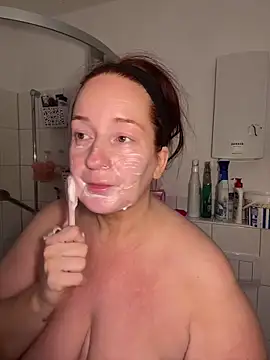 Engel mia online show from 7, 10, 2025