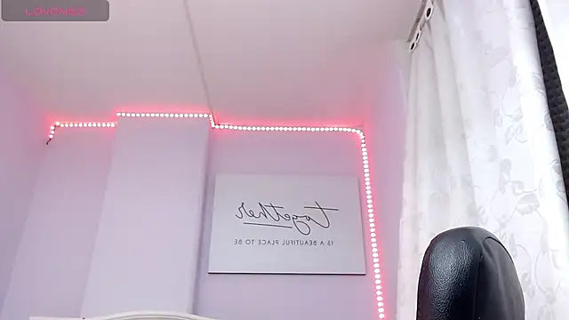 Snapshot of cami_fire chatting on 20, 2, 2025 cami fire online show from 20, 2, 2025