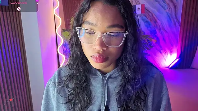 penelope tay1 online show from 2, 7, 2026
