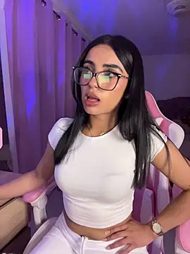 Emily-14 online show from 15, 7, 2026