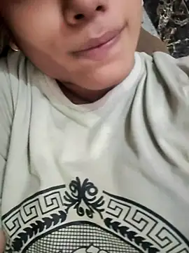 Snapshot of Babby_girl08 chatting on 29, 10, 2025 Babby girl08 online show from 29, 10, 2025