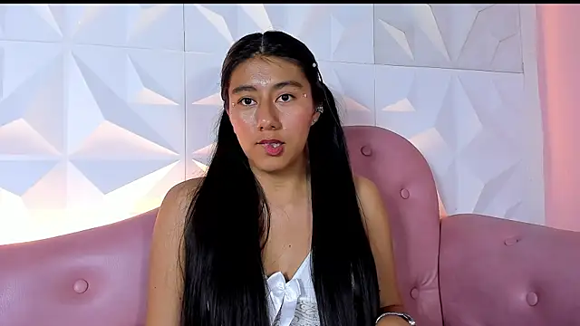 CarlaAlvez online show from 20, 1, 2025