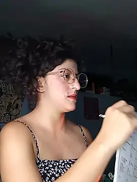 Snapshot of LoveElectra chatting on 8, 7, 2026 LoveElectra online show from 8, 7, 2026