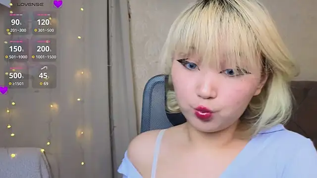 Milla Aheo online show from 16, 2, 2025