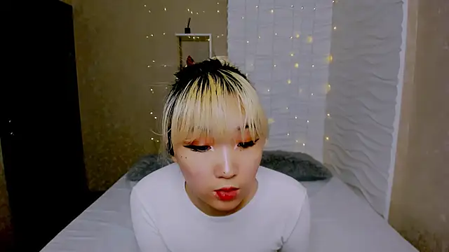 Milla Aheo online show from 13, 2, 2026