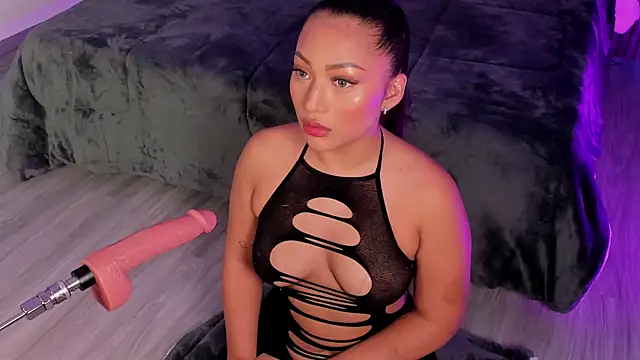 Lillyortiz online show from 23, 2, 2025