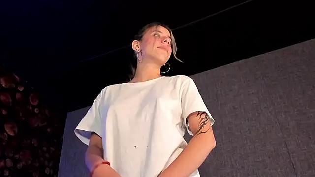 ArtemisaBlake online show from 11, 3, 2025