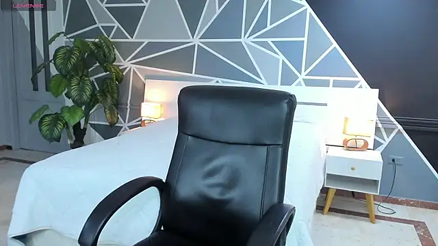 Snapshot of Lucifer_shadow chatting on 27, 1, 2025 Lucifer shadow online show from 27, 1, 2025