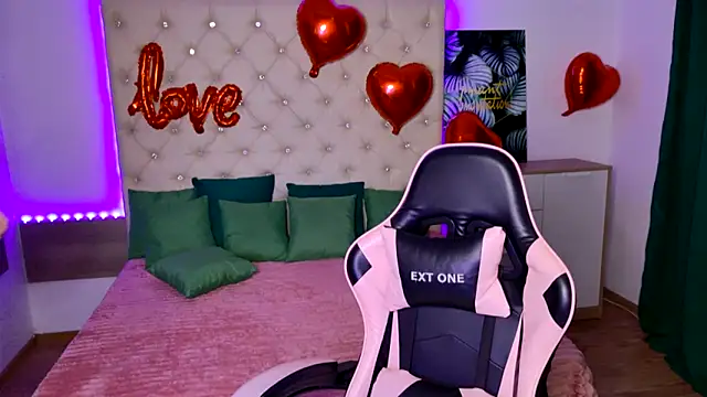 KattieSims online show from 5, 2, 2025