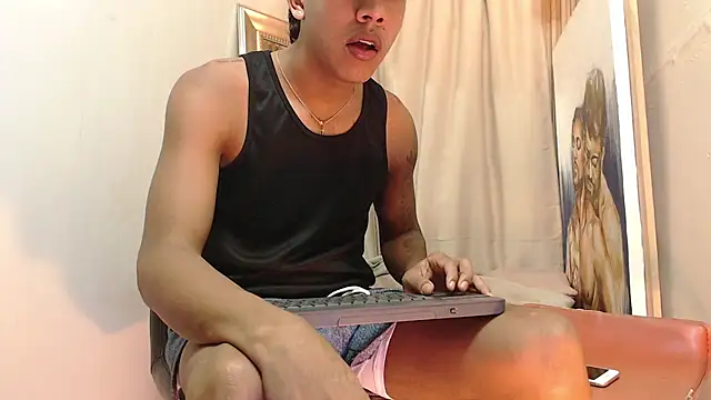 Snapshot of mr_stiven_ chatting on 15, 10, 2025 mr stiven  online show from 15, 10, 2025