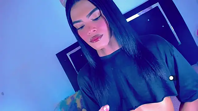 Theylor Rouse online show from 5, 12, 2025