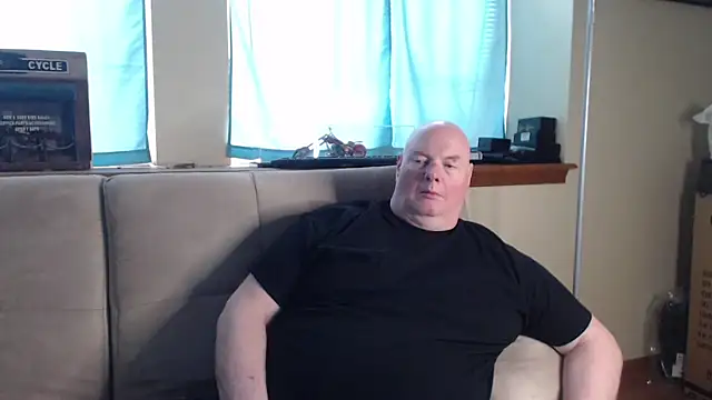 harley99574 online show from 17, 4, 2026