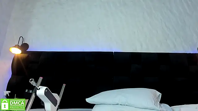 Snapshot of Camila__Gomez chatting on 6, 11, 2025 Camila Gomez online show from 6, 11, 2025