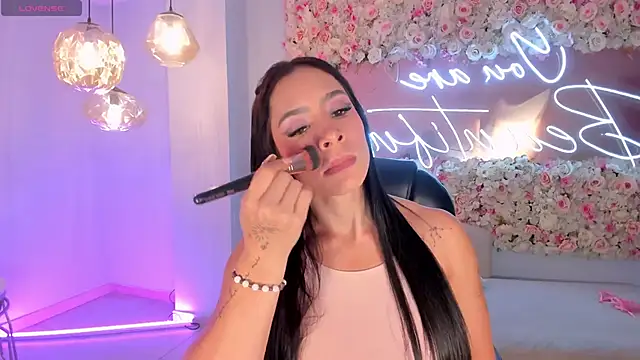 IsabelBornner online show from 22, 12, 2025