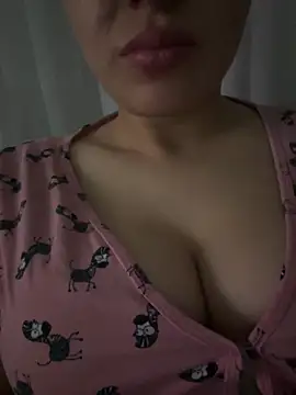 Gamzemm8888 online show from 19, 1, 2025