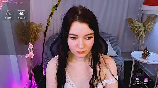 Snapshot of Lana__Cute_ chatting on 27, 12, 2024 Lana Cute online show from 27, 12, 2024