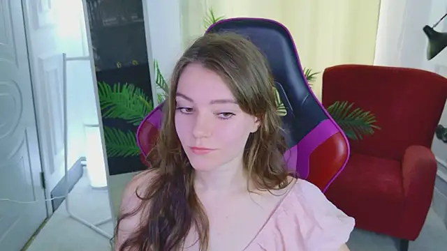 Lana  Cute  online show from 22, 7, 2026