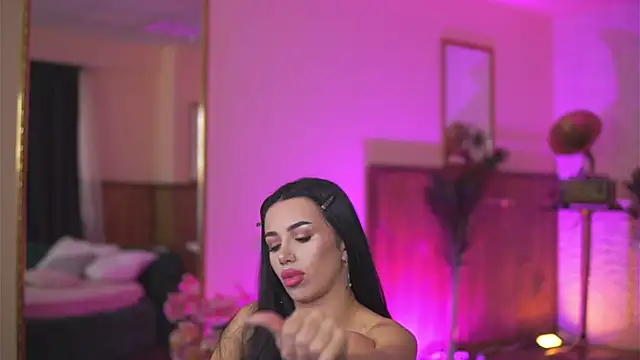 Jenna Day online show from 2, 2, 2025