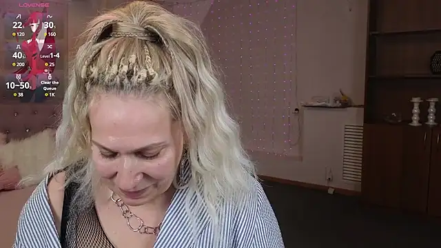 Penelope Pinky online show from 6, 2, 2025