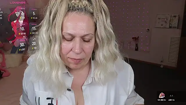 Penelope Pinky online show from 20, 2, 2025