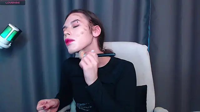 Snapshot of Cassie_Bae chatting on 2, 2, 2025 Cassie Bae online show from 2, 2, 2025