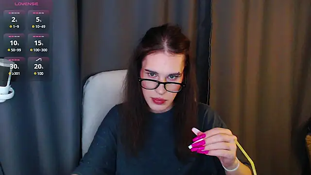 Snapshot of Cassie_Bae chatting on 2, 3, 2025 Cassie Bae online show from 2, 3, 2025