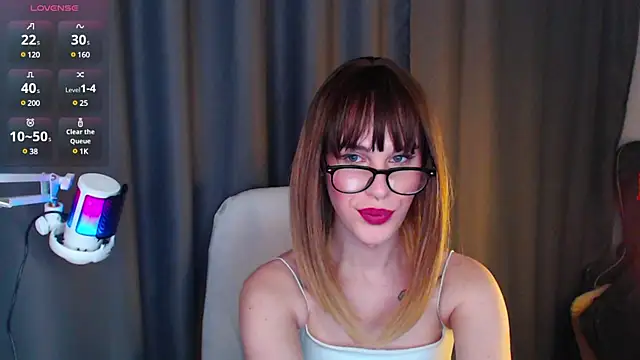 Snapshot of Cassie_Bae chatting on 11, 3, 2025 Cassie Bae online show from 11, 3, 2025