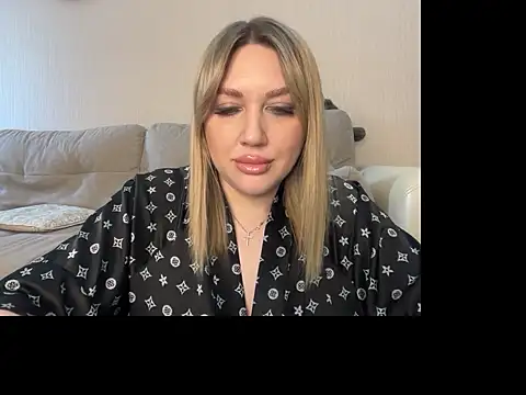 Snapshot of VickyLove047 chatting on 14, 6, 2026 VickyLove047 online show from 14, 6, 2026