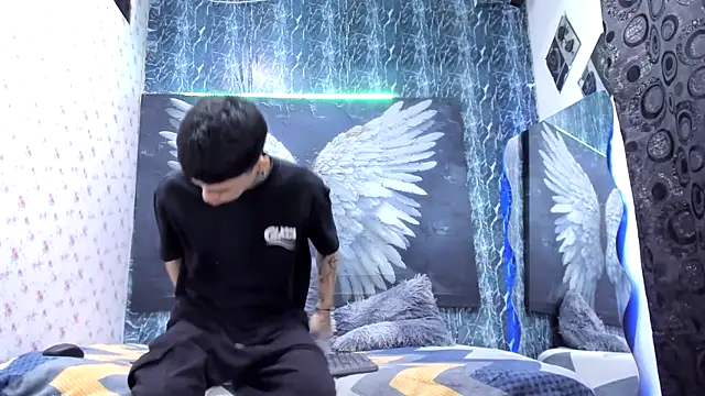 exotic hot couple online show from 30, 3, 2026