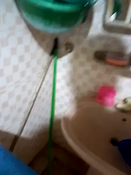 Snapshot of shenLytle chatting on 10, 10, 2025 shenLytle online show from 10, 10, 2025