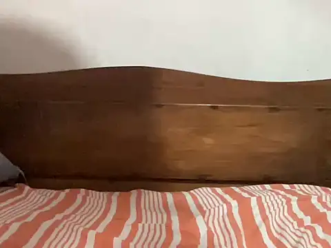 Snapshot of shenLytle chatting on 22, 11, 2025 shenLytle online show from 22, 11, 2025