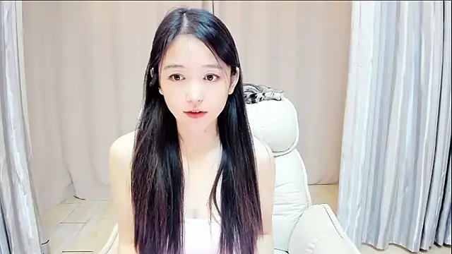 Snapshot of CN-Babycat chatting on 11, 10, 2025 CN-Babycat online show from 11, 10, 2025