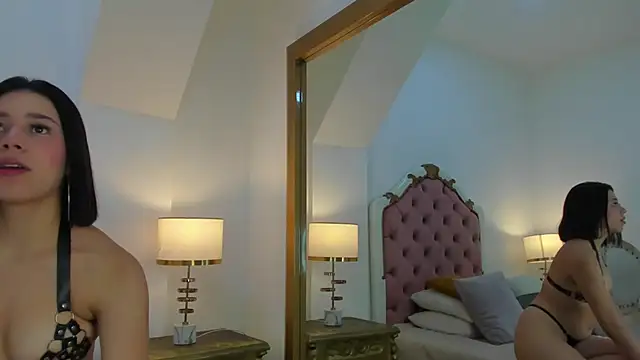 Snapshot of rebeca_watsson chatting on 7, 2, 2025 rebeca watsson online show from 7, 2, 2025