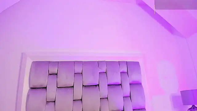 Snapshot of rebeca_watsson chatting on 8, 11, 2025 rebeca watsson online show from 8, 11, 2025