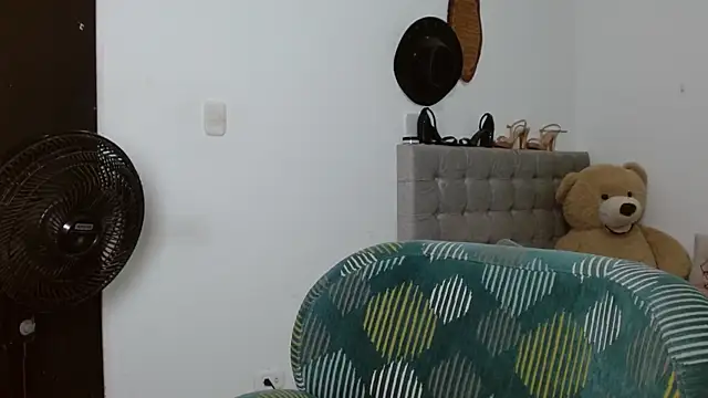 Sexy Lia  online show from 7, 4, 2026