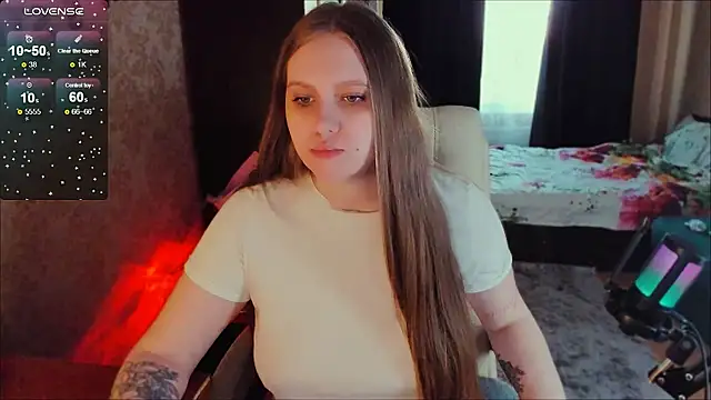 Alice Dreamgirl  online show from 16, 3, 2025