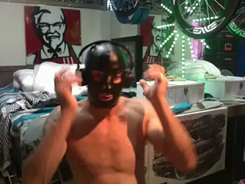 Snapshot of kinkycdslutsv chatting on 6, 3, 2025 kinkycdslutsv online show from 6, 3, 2025