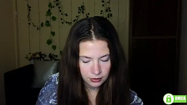 Alicia redfollow online show from 16, 11, 2025