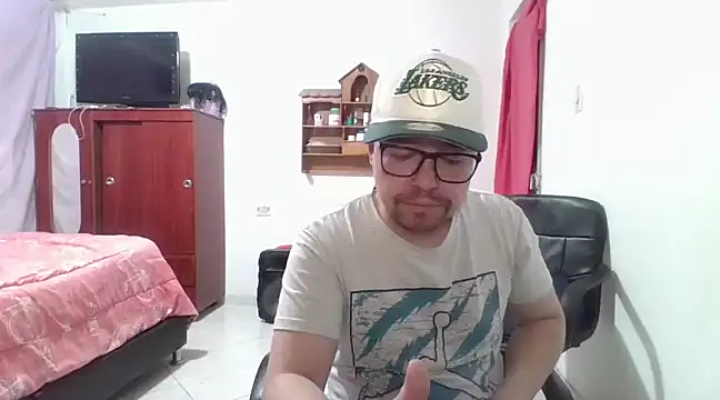 Snapshot of pecadodulce123 chatting on 1, 2, 2025 pecadodulce123 online show from 1, 2, 2025