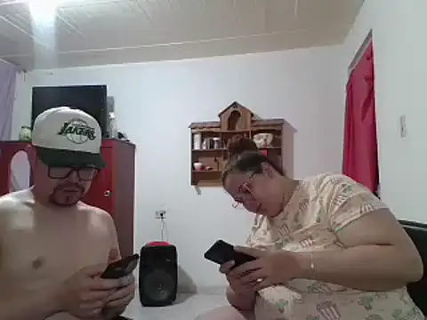 Snapshot of pecadodulce123 chatting on 13, 2, 2025 pecadodulce123 online show from 13, 2, 2025