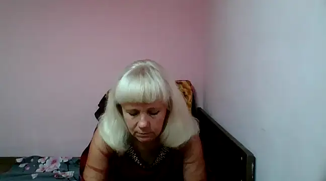 Snapshot of sakura_blonde chatting on 2, 2, 2025 sakura blonde online show from 2, 2, 2025
