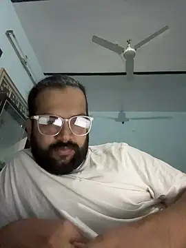 Arsh Loves Luv online show from 17, 12, 2025