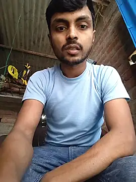 Suraj223kumar online show from 18, 12, 2025