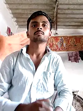 Snapshot of Suraj223kumar chatting on 3, 7, 2026 Suraj223kumar online show from 3, 7, 2026