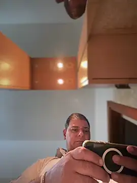 SecretlyDD online show from 4, 2, 2026