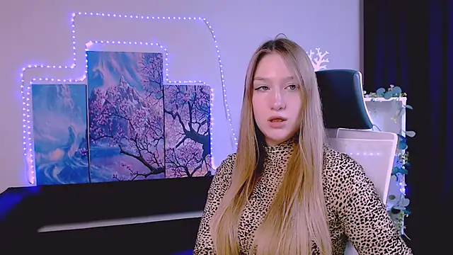 playful sophie online show from 21, 2, 2025